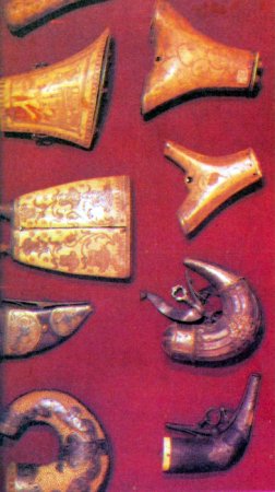 Казацкие пороховницы и натруски. XVIII в.