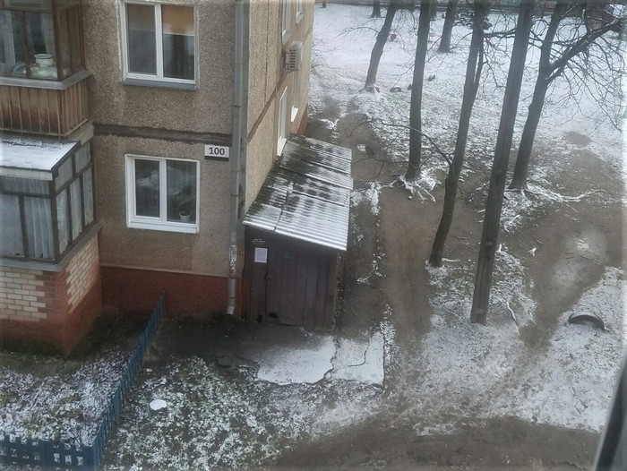 жители дома жалуются